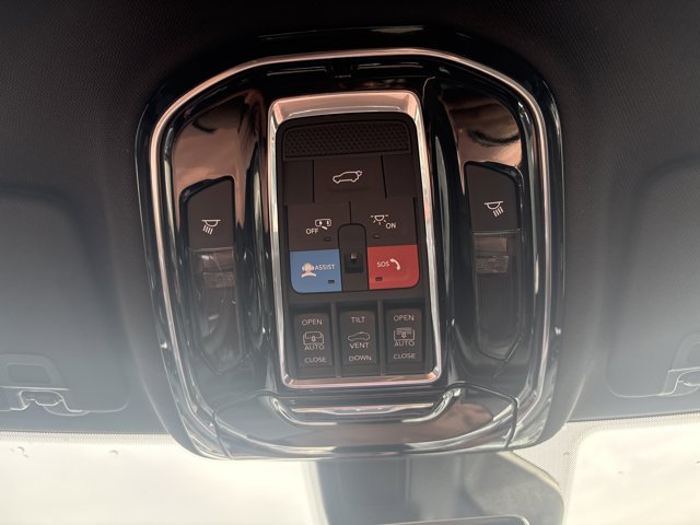 2024 Jeep Grand Cherokee Overland 4xe - Photo 30