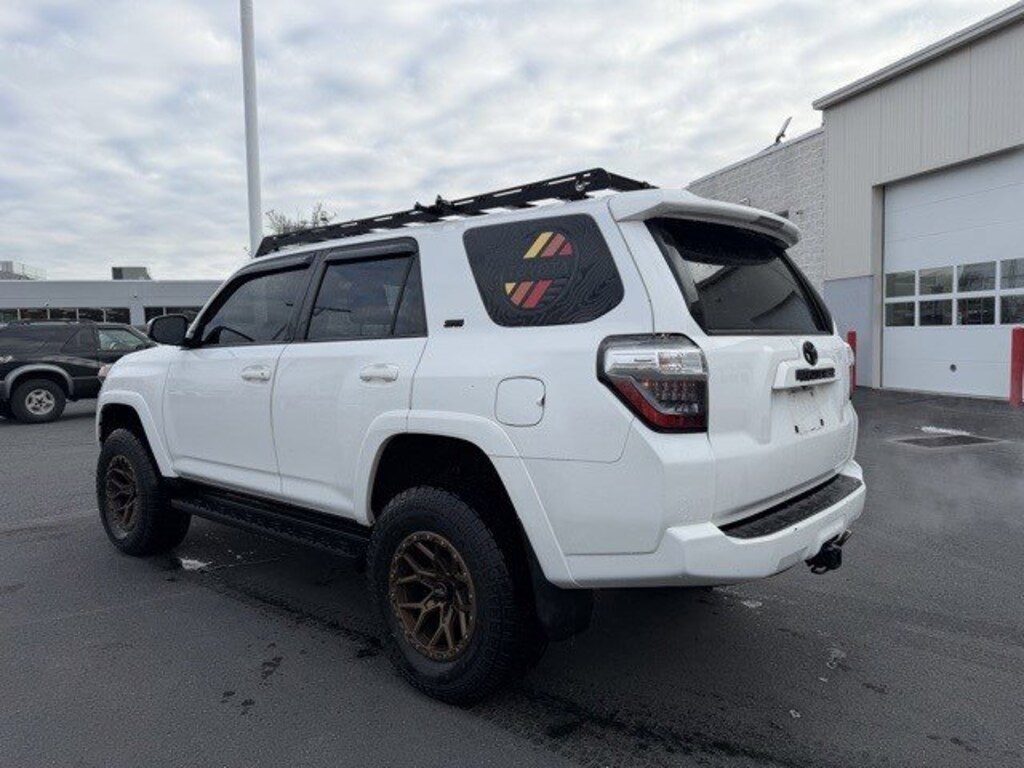 Used 2016 Toyota 4Runner SR5 SUV