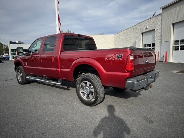 2015 Ford F-350 Lariat photo 3