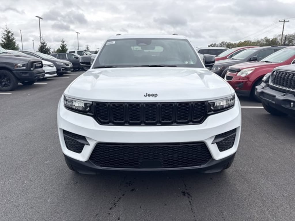 New 2025 Jeep Grand Cherokee ALTITUDE X 4X4 Sport Utility