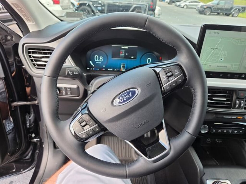 Used 2024 Ford Escape Platinum SUV
