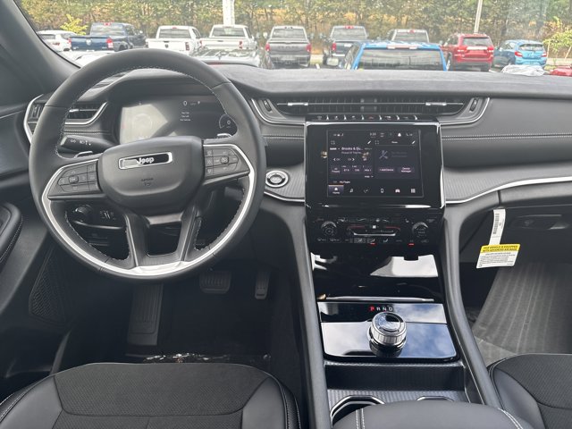 2025 Jeep Grand Cherokee Altitude - Photo 20