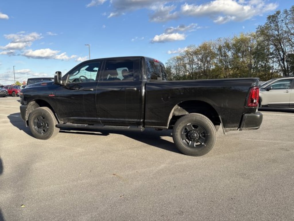 New 2025 Ram 2500 TRADESMAN CREW CAB 4X4 6'4 BOX Pickup