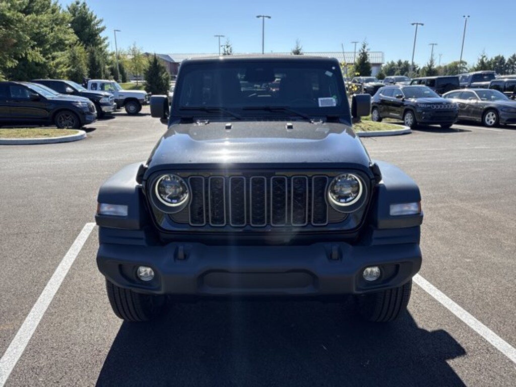New 2026 Jeep Wrangler 4-DOOR SPORT S Sport Utility
