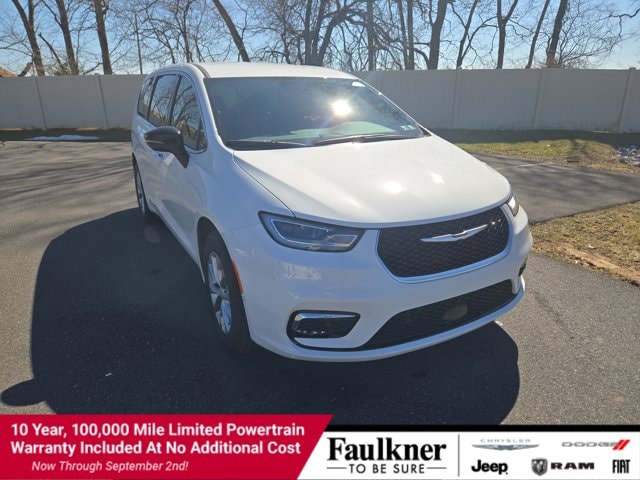 2026 Chrysler Pacifica