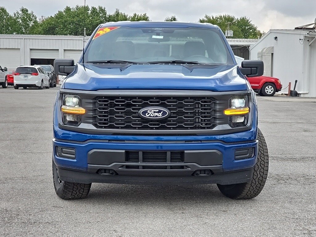 2025 Ford F-150 STX photo 2