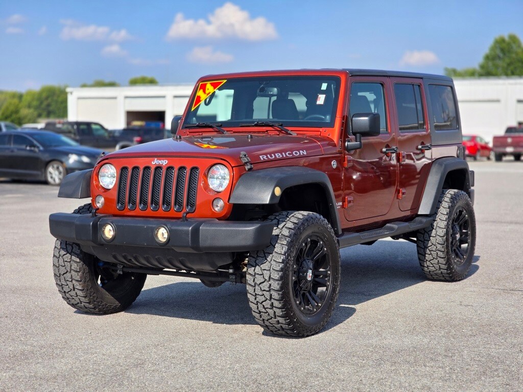 2014 Jeep Wrangler Unlimited Rubicon photo 2