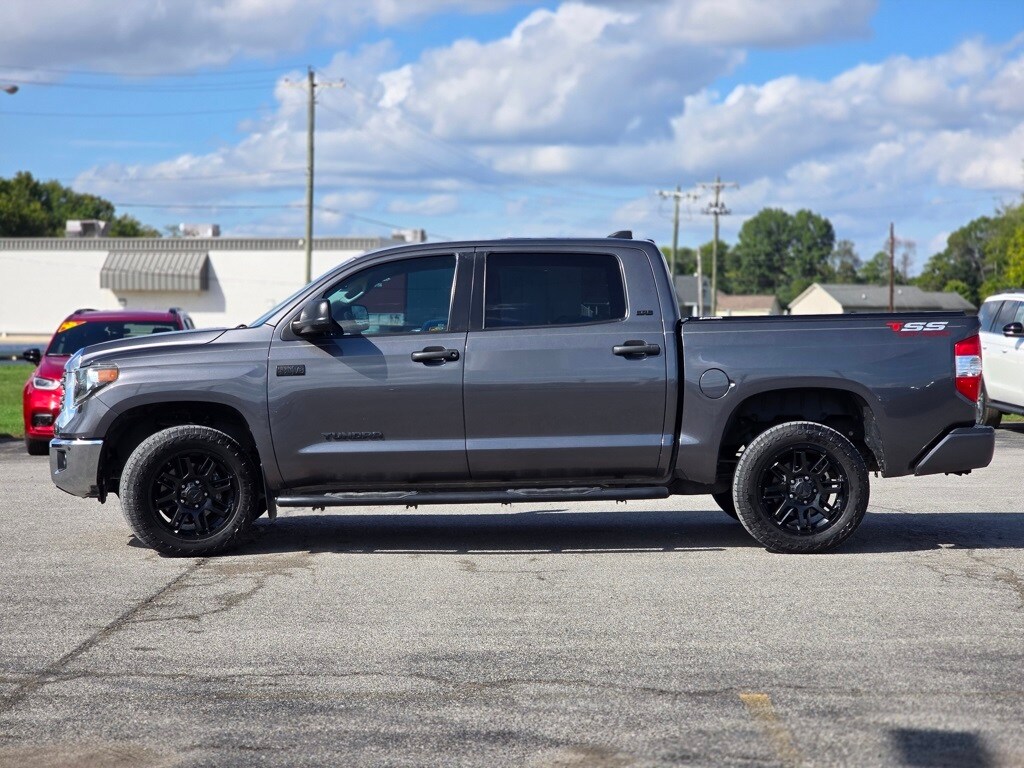 2021 Toyota Tundra SR5 Trail Edition photo 4