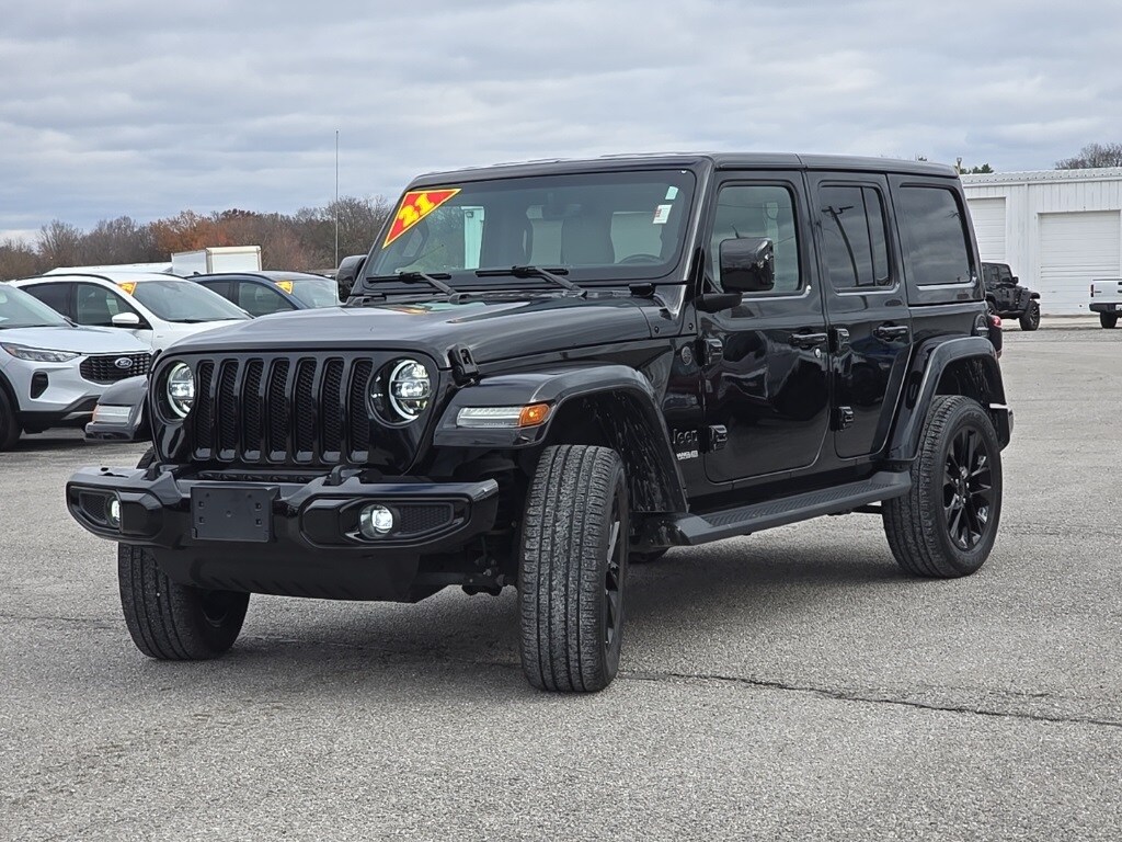 2021 Jeep Wrangler Unlimited Sahara High Altitude photo 3