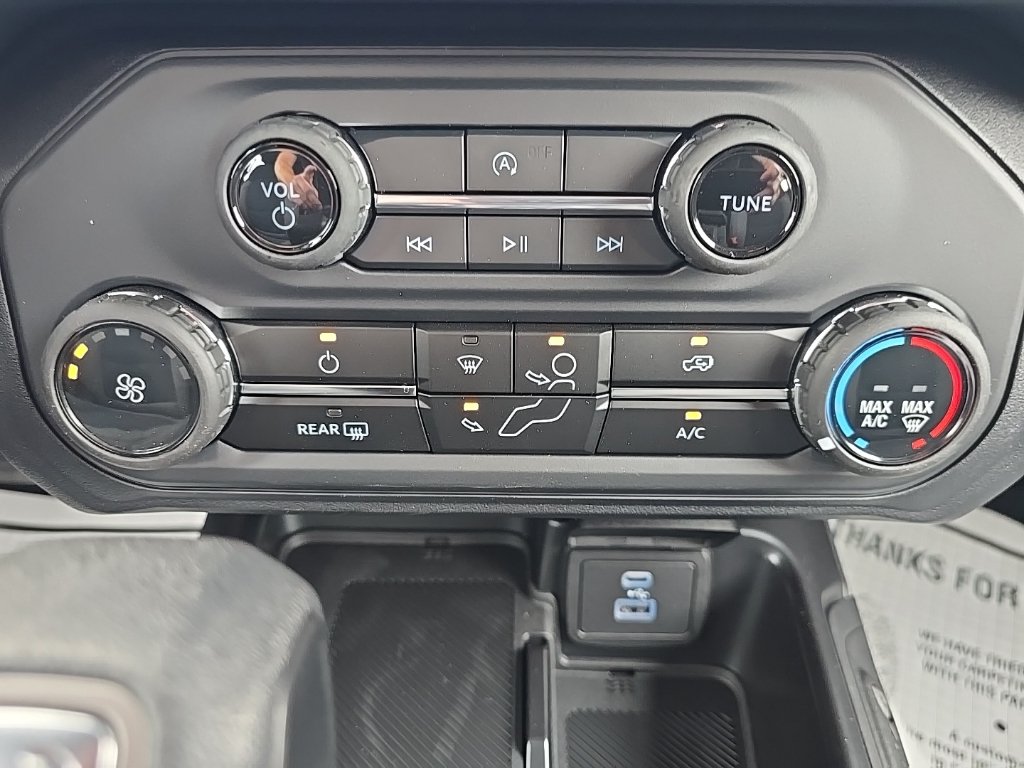 2025 Ford Bronco 4-Door Base - Photo 32