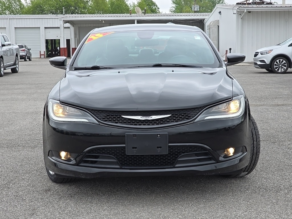 Certified 2015 Chrysler 200 S with VIN 1C3CCCBB6FN585235 for sale in Mount Carmel, IL