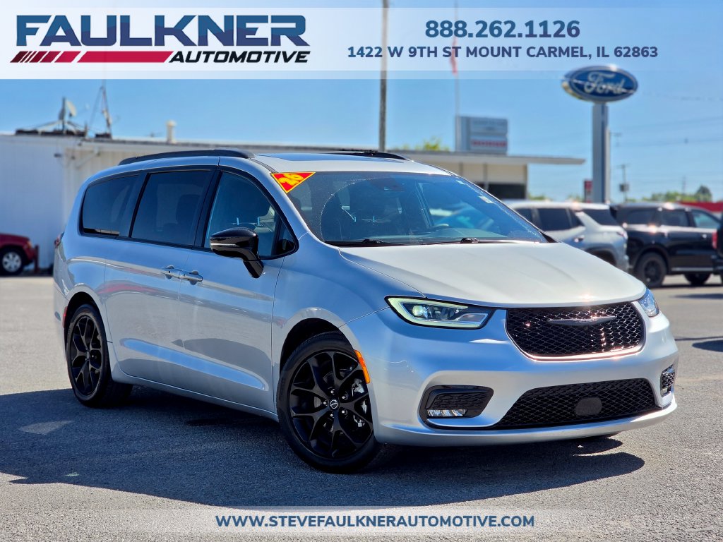  Chrysler Pacifica