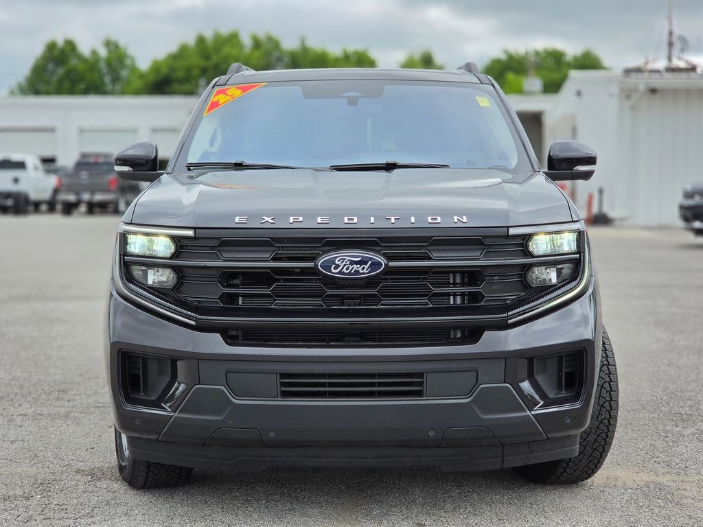 New 2025 Ford Expedition Max Active SUV
