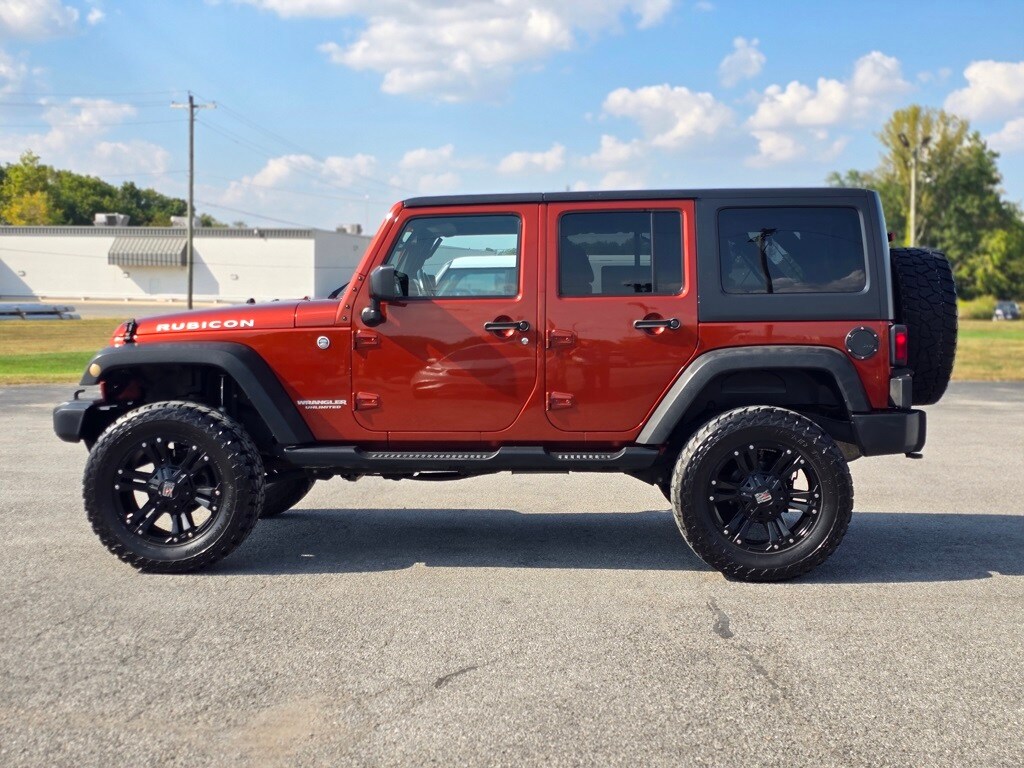2014 Jeep Wrangler Unlimited Rubicon photo 3