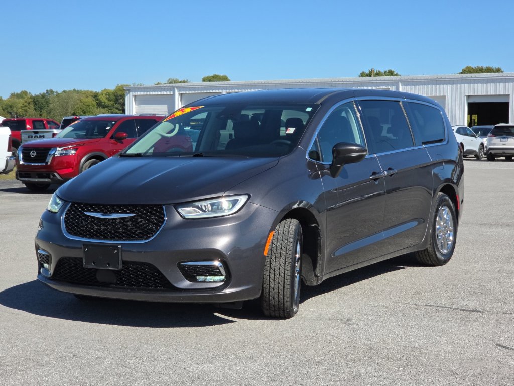 Certified 2023 Chrysler Pacifica Touring L Van Passenger Van