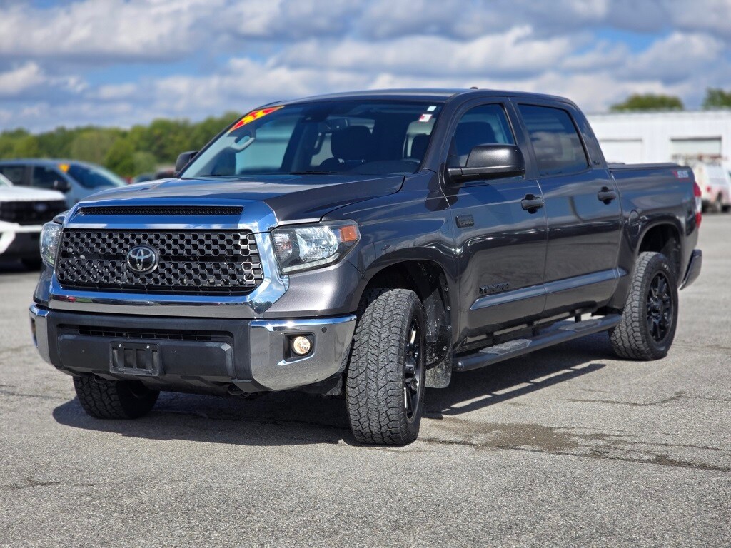 2021 Toyota Tundra SR5 Trail Edition photo 3
