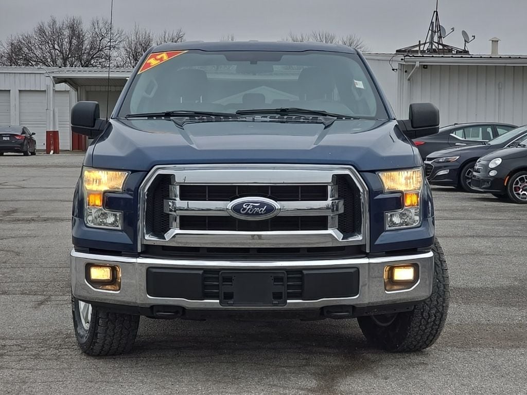 Used 2017 Ford F-150 XLT with VIN 1FTFX1EFXHKC22604 for sale in Mount Carmel, IL