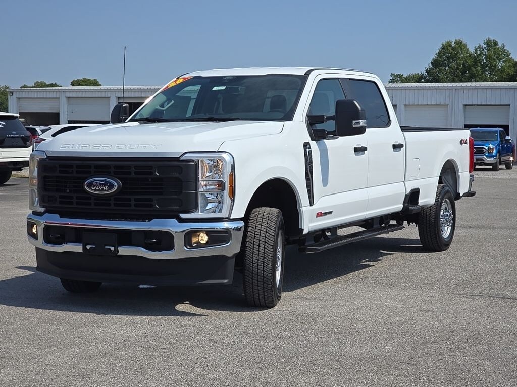 New 2026 Ford F-250 Truck Crew Cab