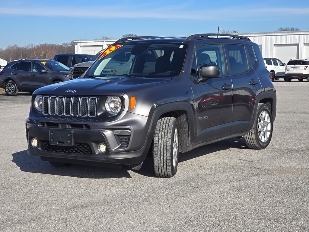 Used 2019 Jeep Renegade Latitude FWD SUV