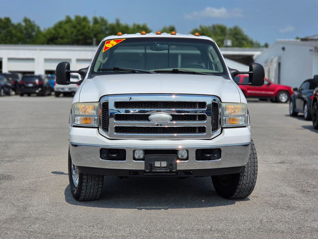 Used 2005 Ford F-350 Super Duty XLT with VIN 1FTWW31P85EC80430 for sale in Mount Carmel, IL