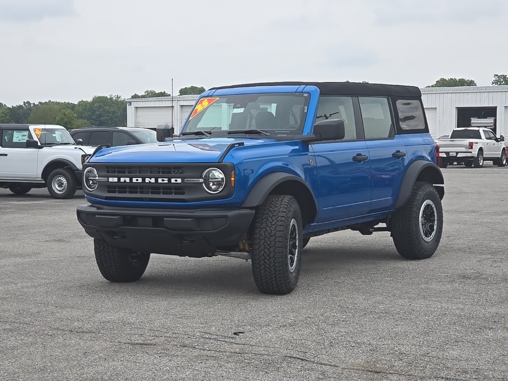 New 2025 Ford Bronco Base SUV