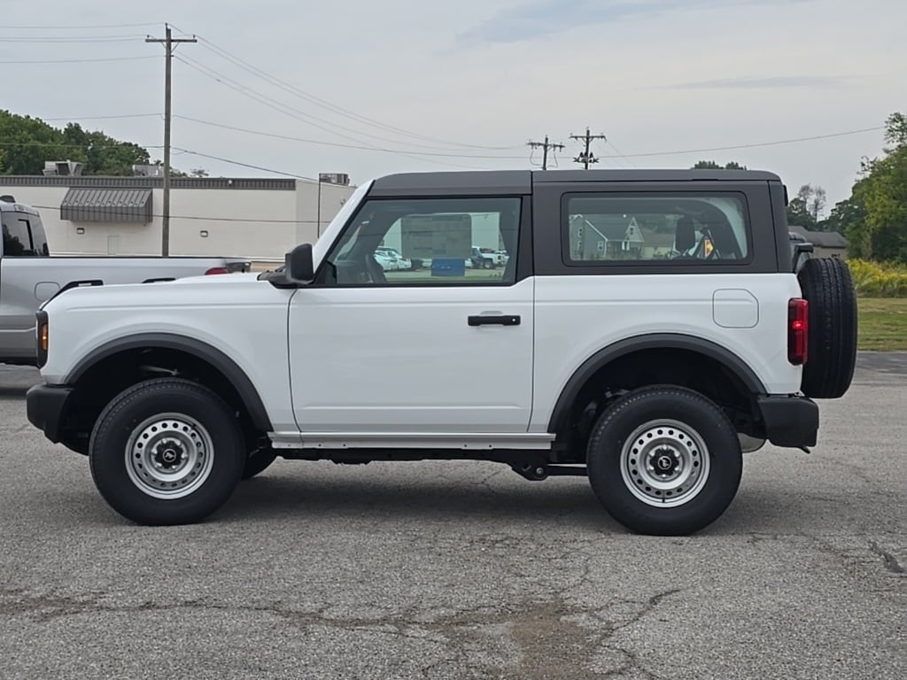 New 2025 Ford Bronco Base SUV