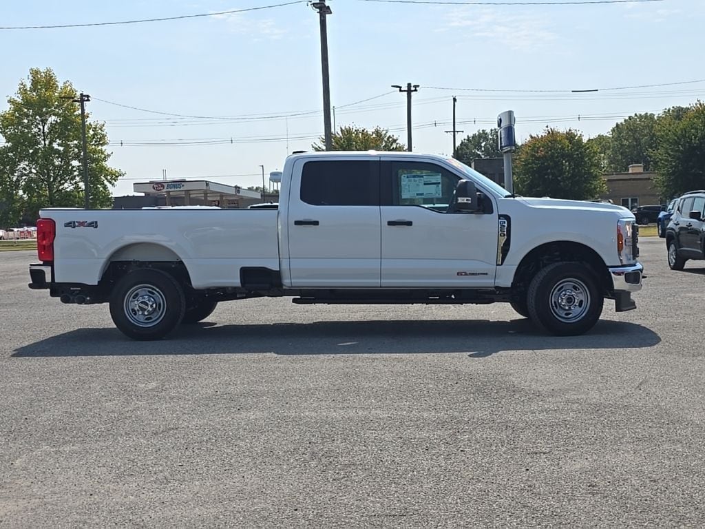 2026 Ford F-250 Super Duty XL - Photo 8