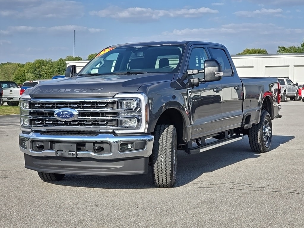 New 2026 Ford F-350 F-350 Lariat Truck Crew Cab