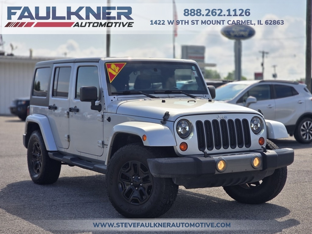 2012 Jeep Wrangler Unlimited Sahara's photo