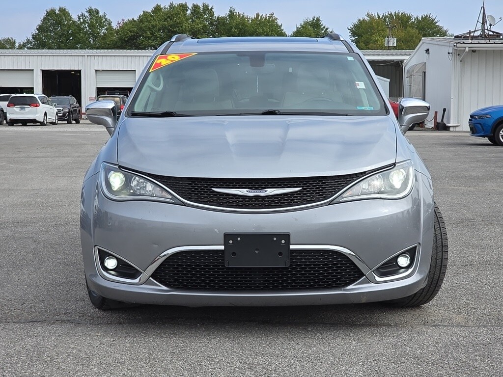 Used 2020 Chrysler Pacifica Limited Van Passenger Van