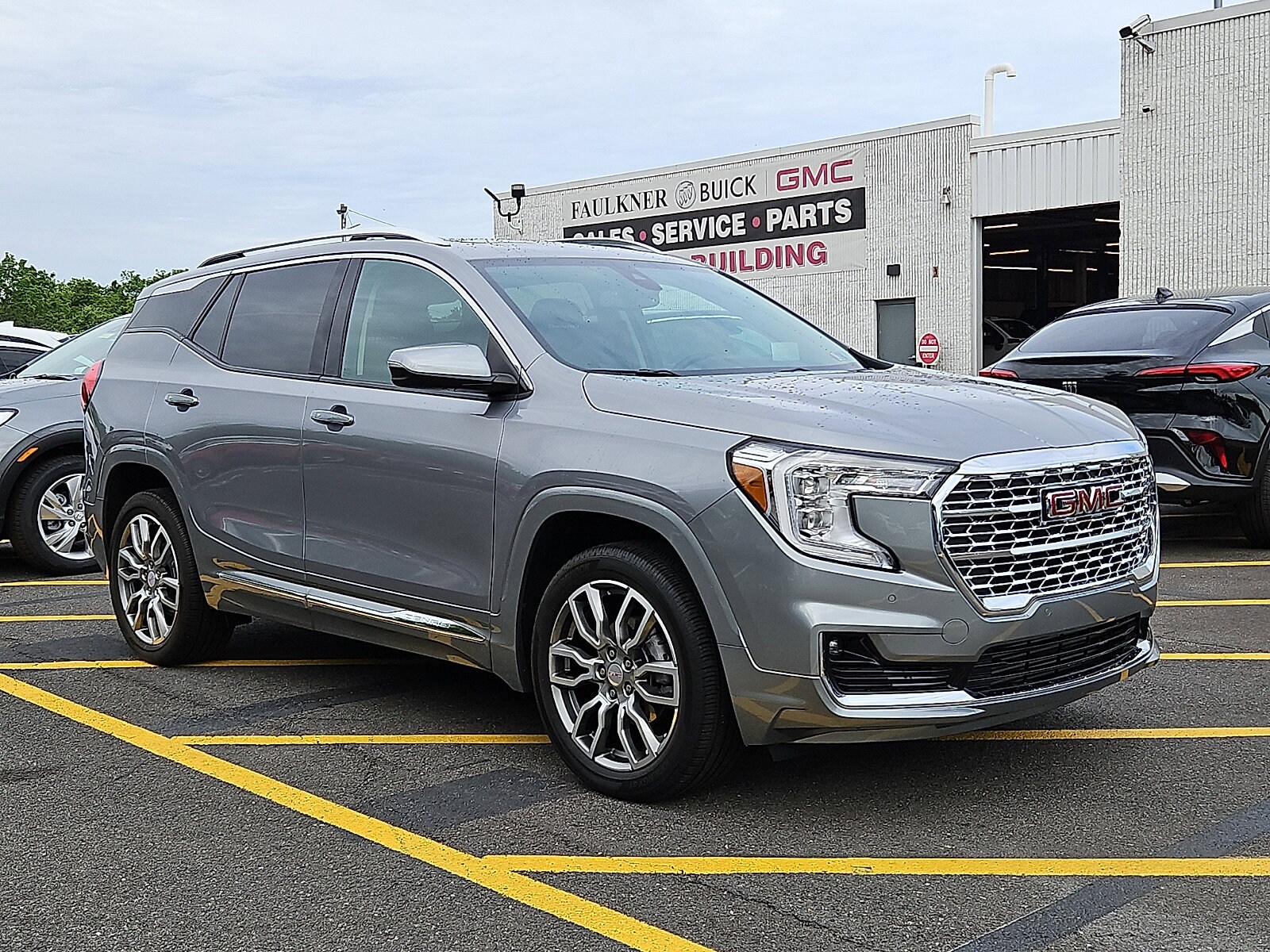 2024 GMC Terrain Denali AWD's photo