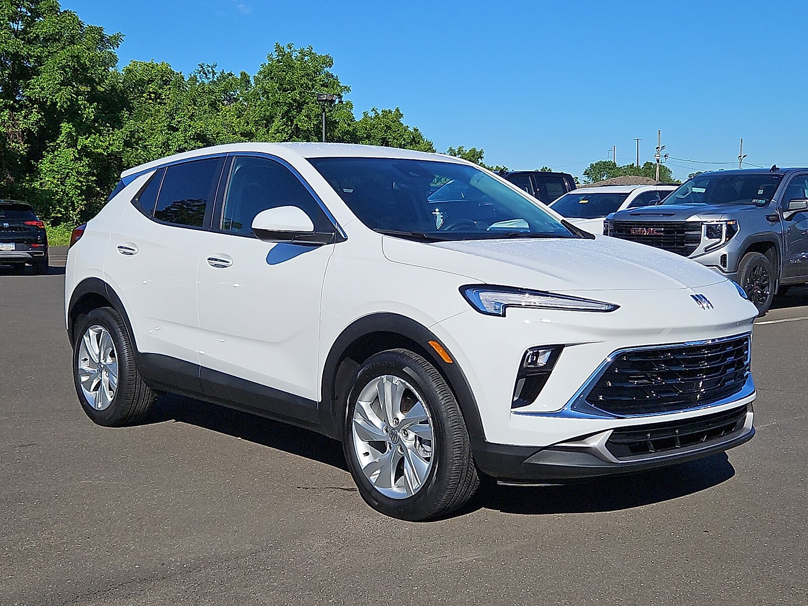 2024 Buick Encore GX Preferred's photo