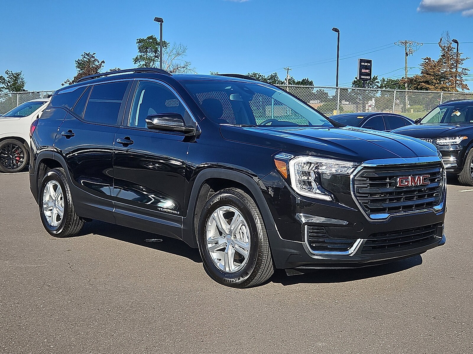 2022 GMC Terrain SLE's photo