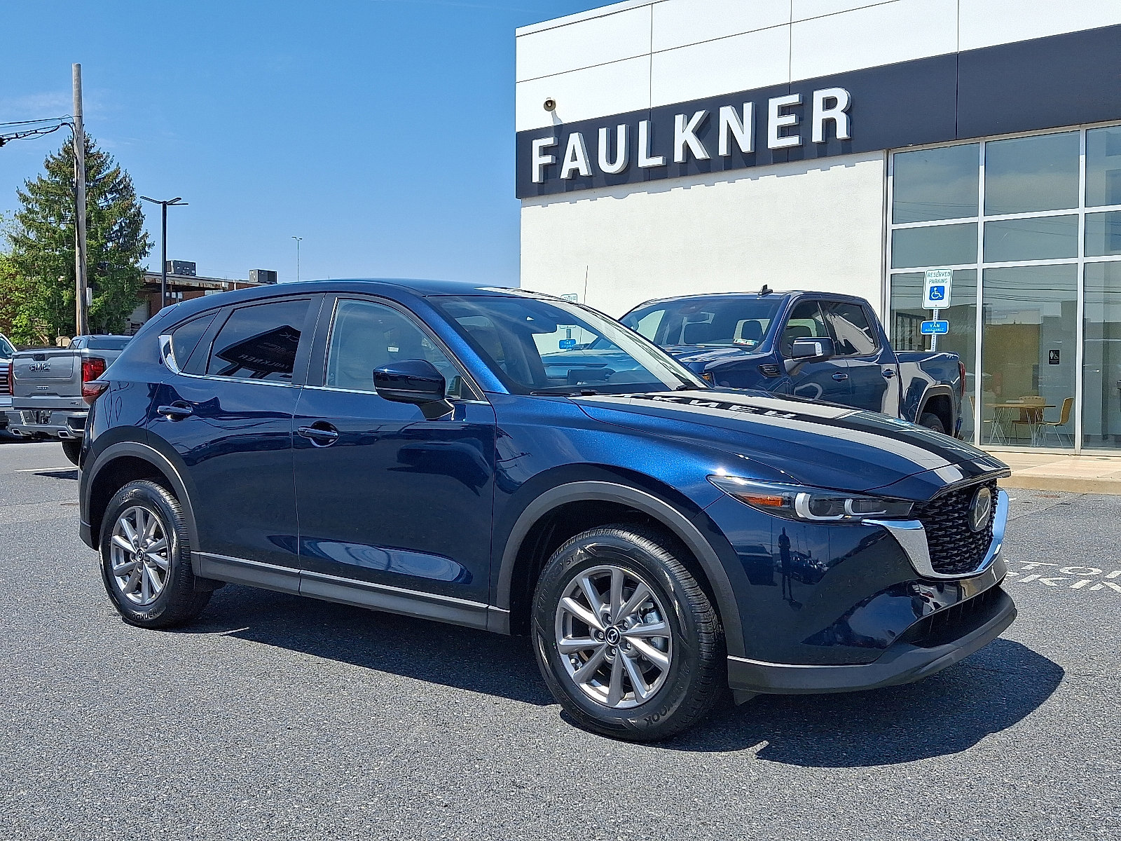 2023 Mazda CX-5 S Select Package Auto AWD's photo