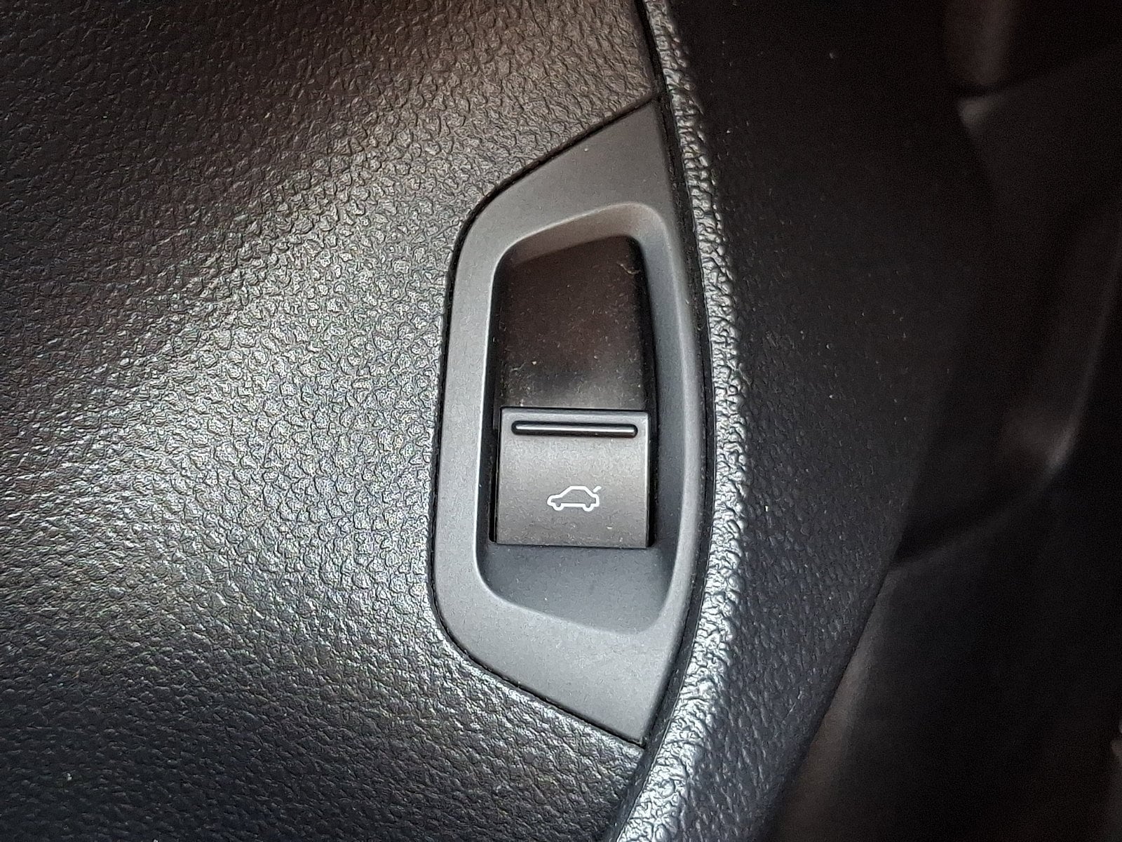 2014 Volkswagen Passat S - Photo 20