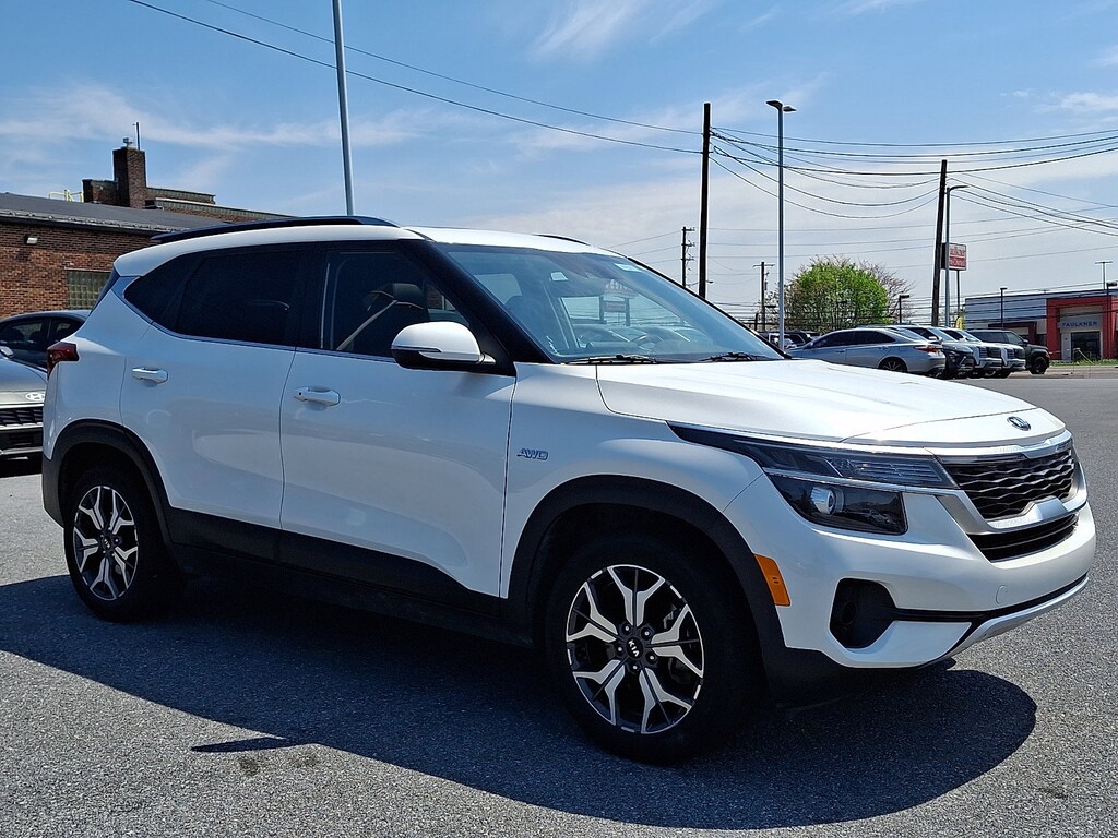 Used 2021 Kia Seltos EX EX IVT AWD
