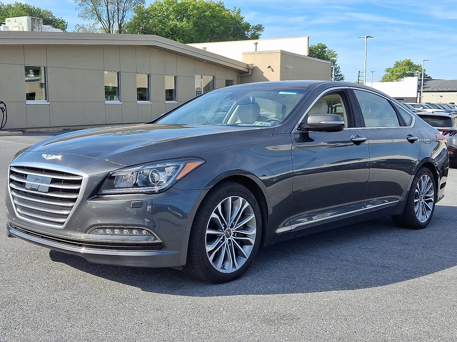 2017 Genesis G80 AWD photo 3