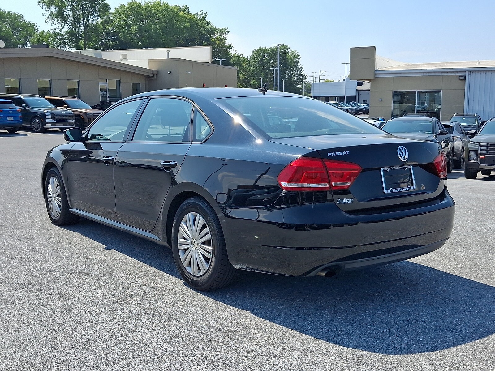 2014 Volkswagen Passat S - Photo 6