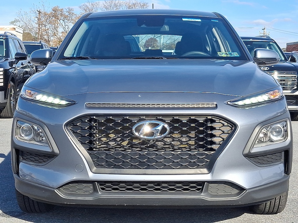 2021 Hyundai Kona SE photo 2