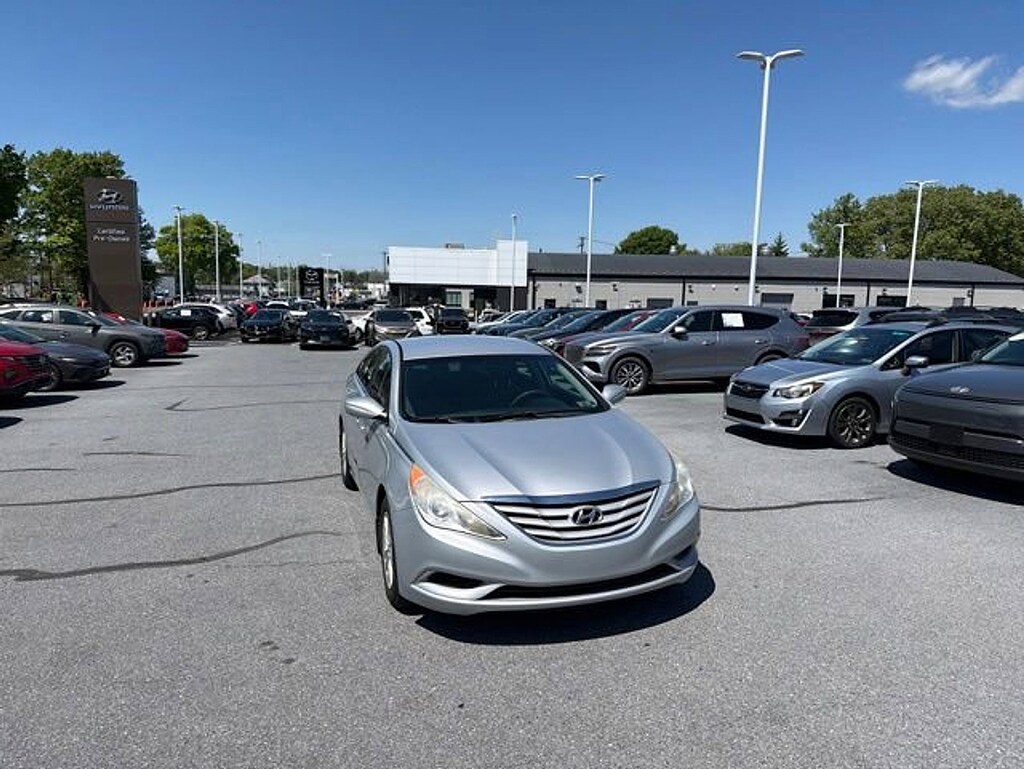 Used 2012 Hyundai Sonata GLS PZEV Sedan