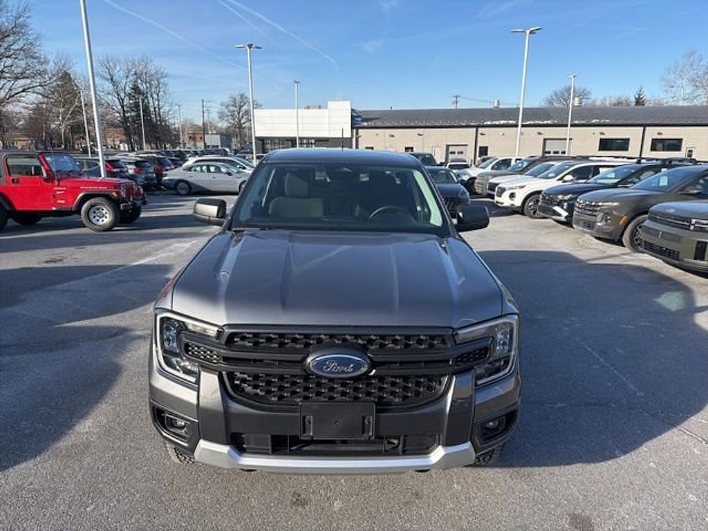 Used 2025 Ford Ranger XLT XLT 4WD SuperCrew 5 Box