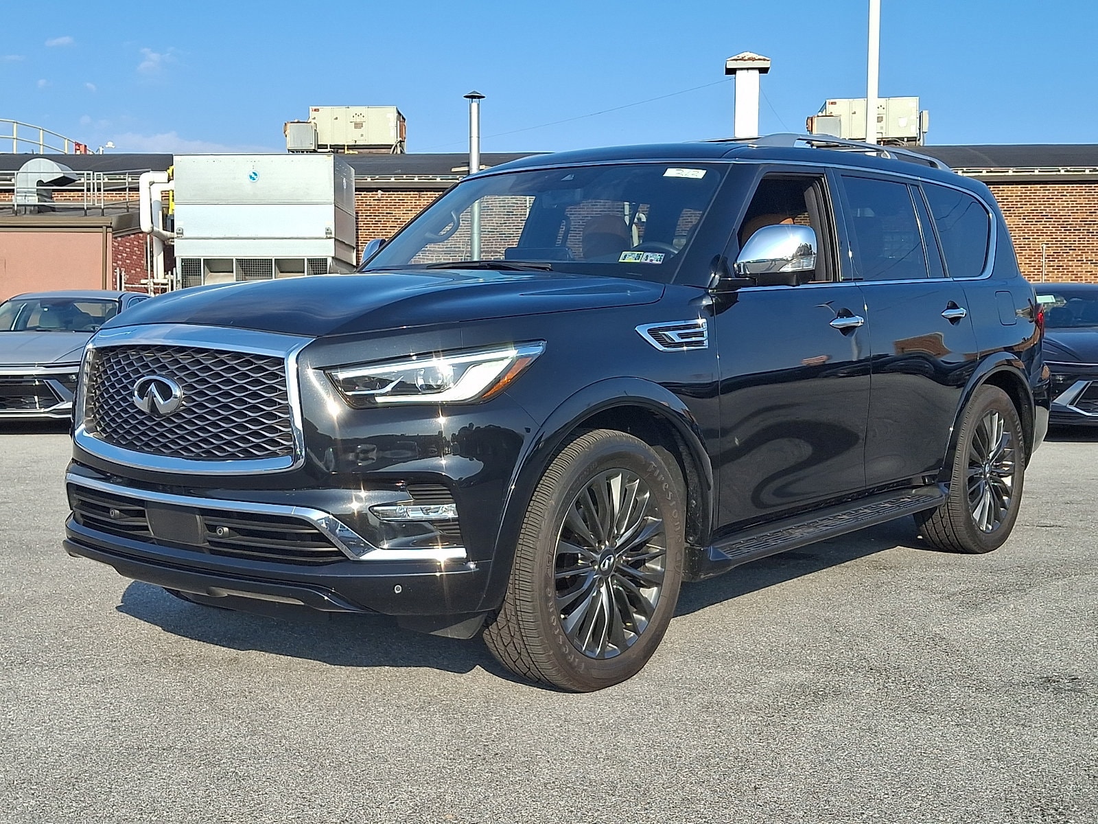 2024 INFINITI QX80