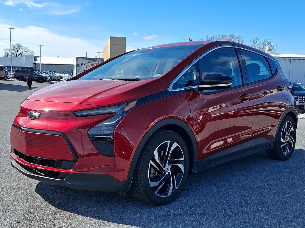 Used 2023 Chevrolet Bolt EV 2LT Wagon