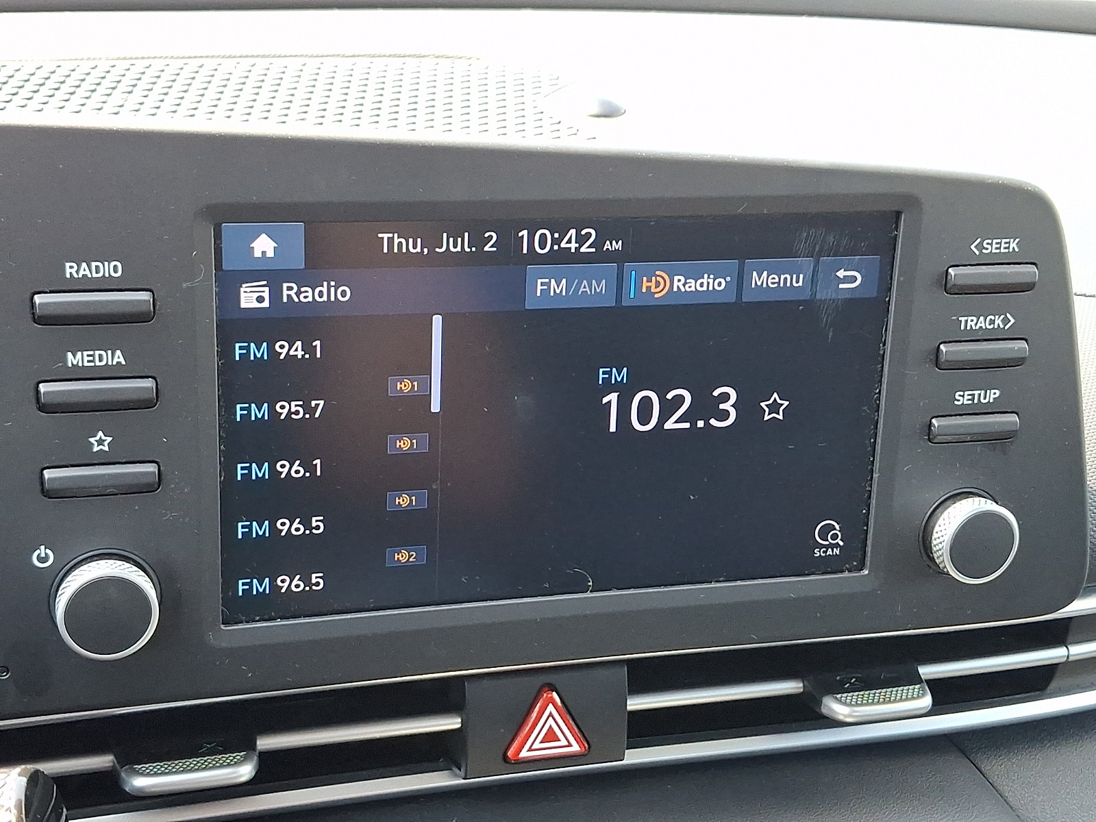 2021 Hyundai Elantra SE - Photo 16