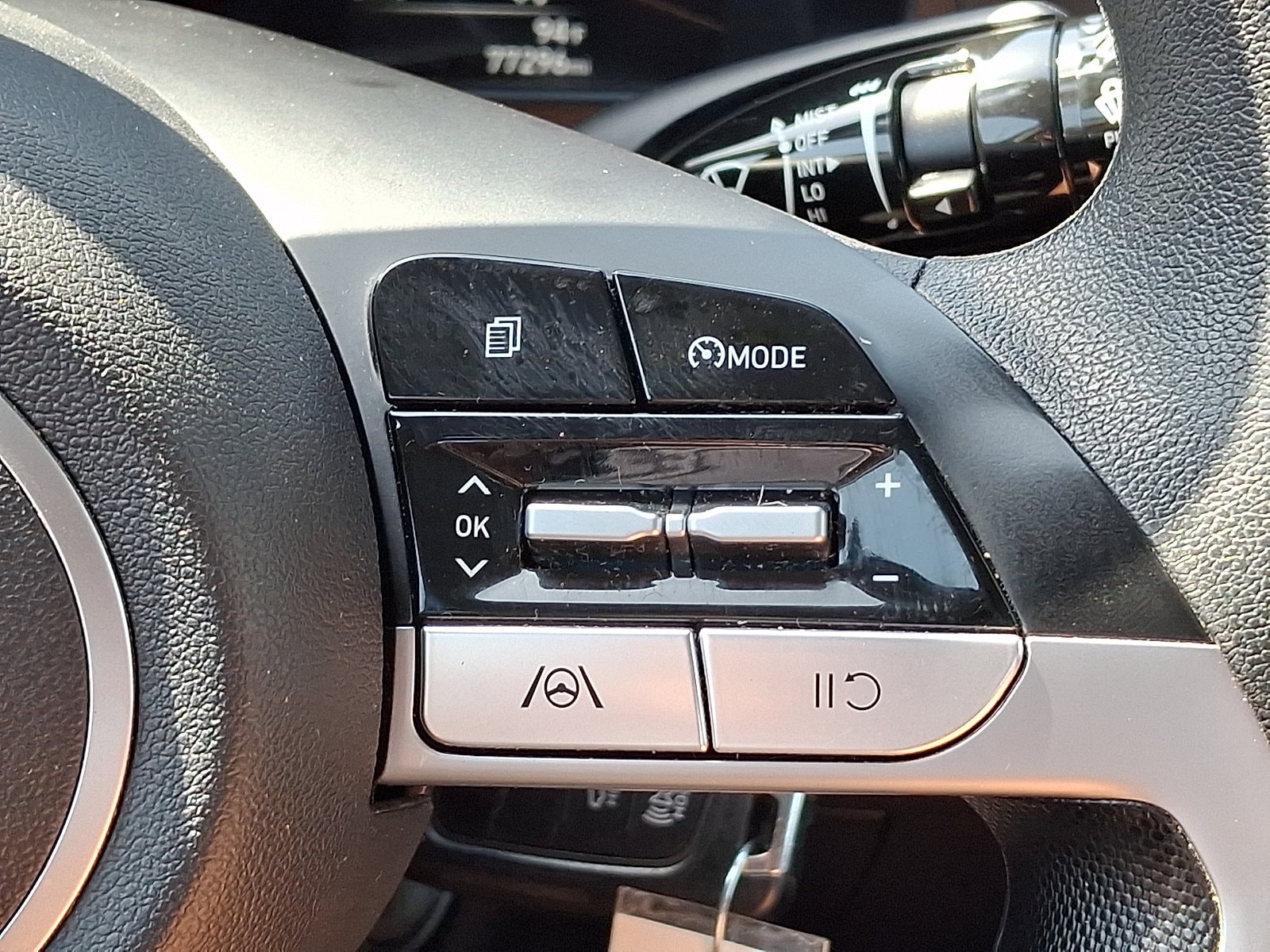 2021 Hyundai Elantra SE - Photo 21