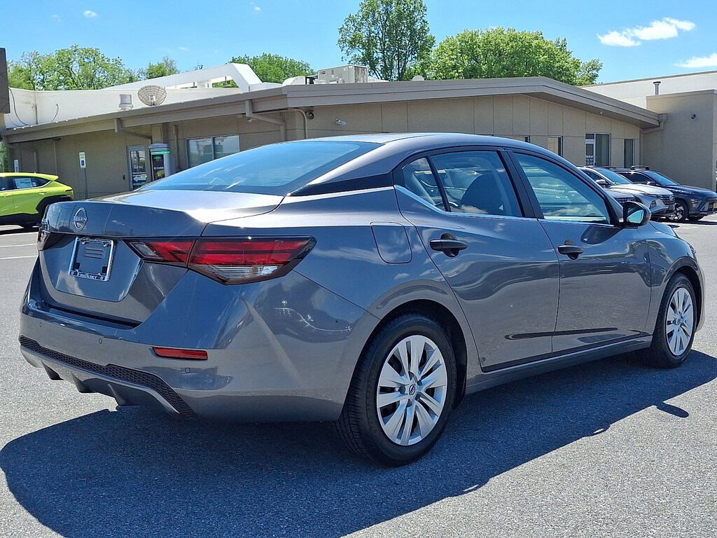 Used 2024 Nissan Sentra S S CVT