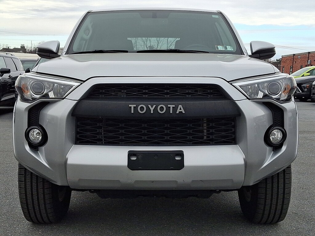 Used 2019 Toyota 4Runner SR5 SR5 4WD