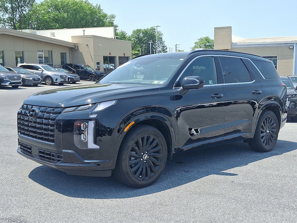Certified 2025 Hyundai Palisade Calligraphy Night Edition Calligraphy Night Edition AWD