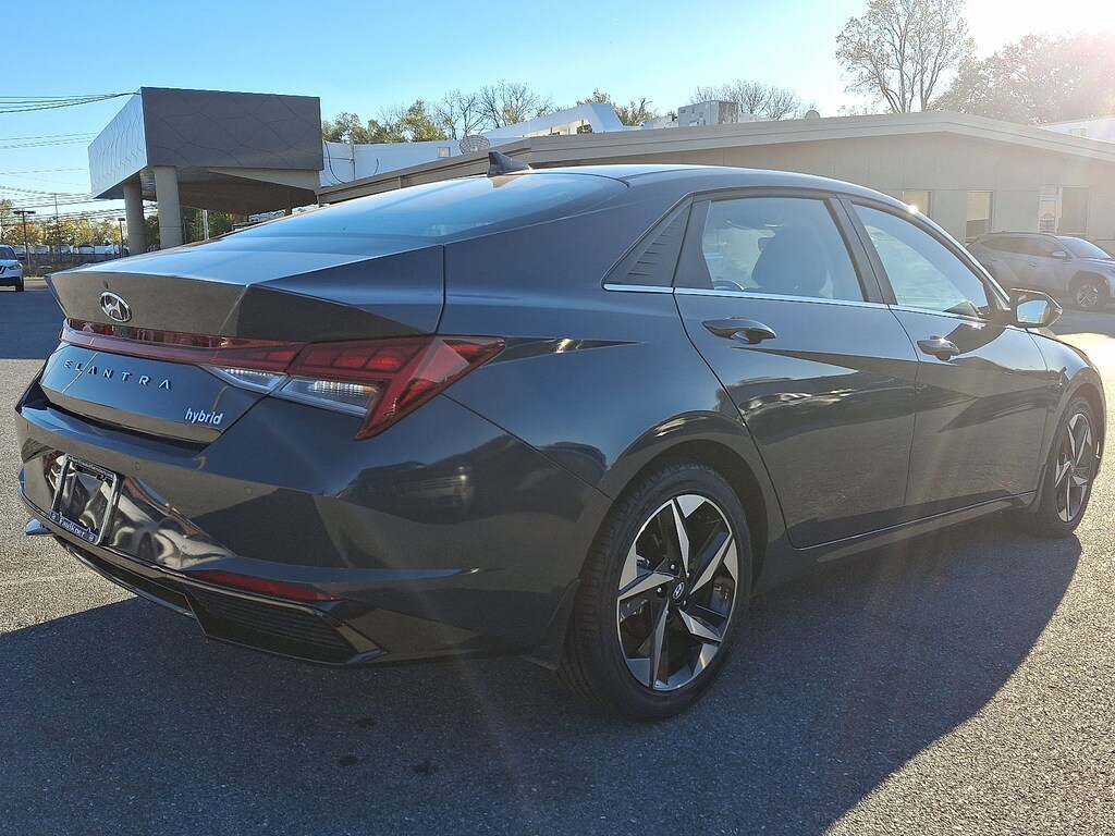Certified 2023 Hyundai Elantra Hybrid Limited Limited DCT