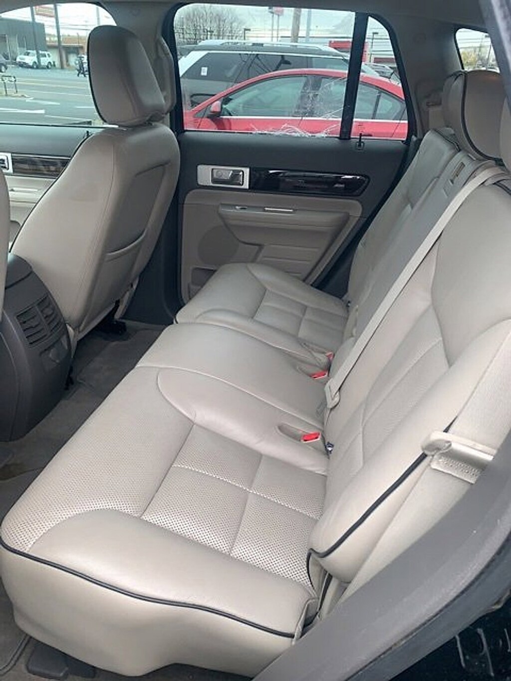 Used 2010 Lincoln MKX FWD